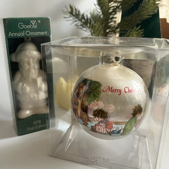 Exclusive Vintage Christmas Ornament Set - 1982 Hummelwerk Ball & 1978 Goebel Sa - Picture 15 of 16